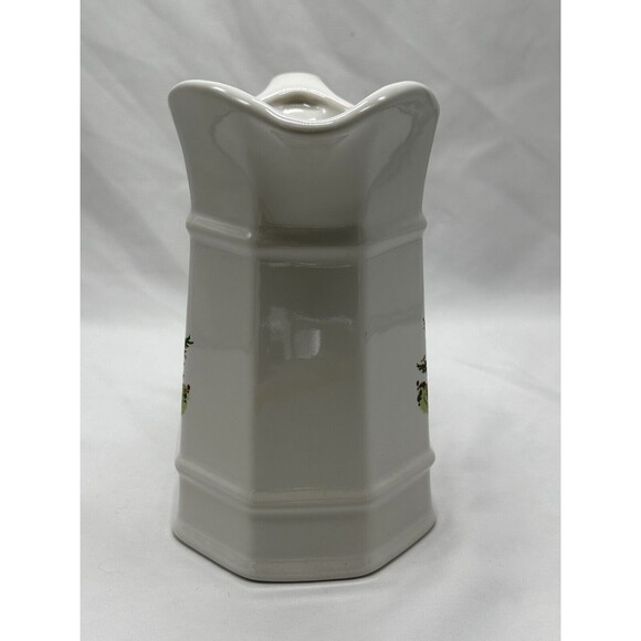 VINTAGE Pfaltzgraff Heritage Stoneware Christmas Pitcher 1 Qt / 32 oz w Tree 8" - Picture 4 of 11